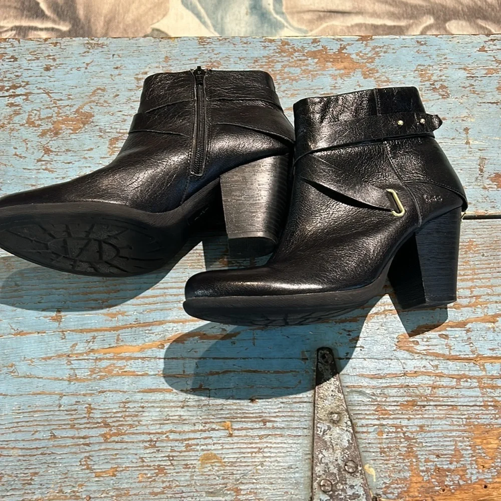 b.o.c born Black richardson double zipper ankle boot 9.5 Leather Buckle Strap - Picture 7 of 8